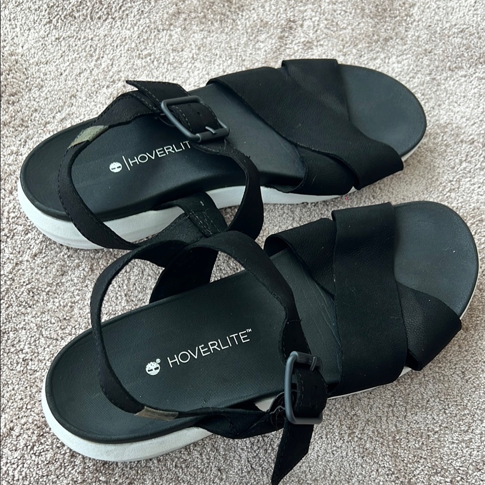 Black Casual Comfort Sandals with Crisscross Straps